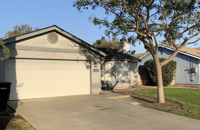 Photo - 3 Bedroom 2 Bath Home