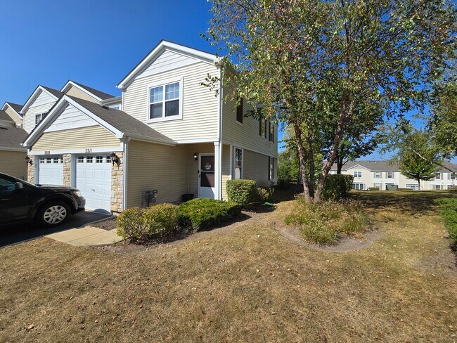 Photo - 2211 Flagstone Ln Townhome