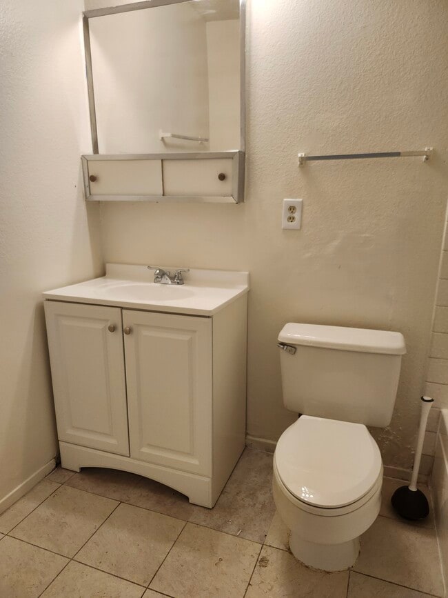 Photo - 5339 Retablo Ave Unidad 5339 Retablo ave#1