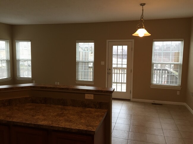 Photo - 214 Southern Valley Ct