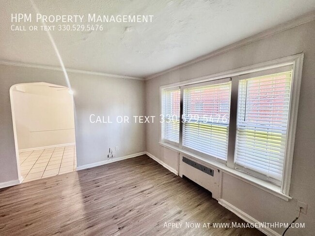 Photo - 3363 Warrensville Center Rd Unit GM-109