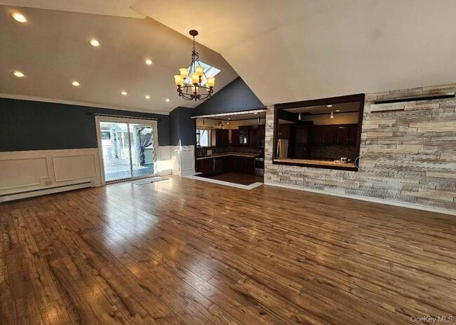 Photo - 143 N Summit Ave