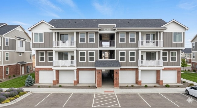 Photo - AERIE AT EAGLE