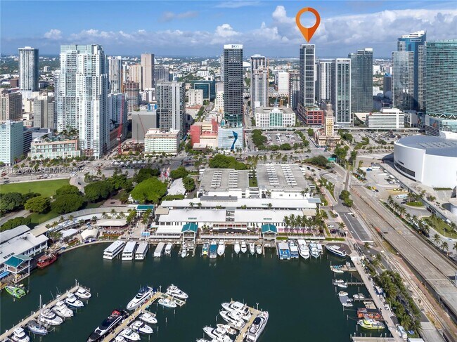 Building Photo - 159 NE 6th St Unit 2403