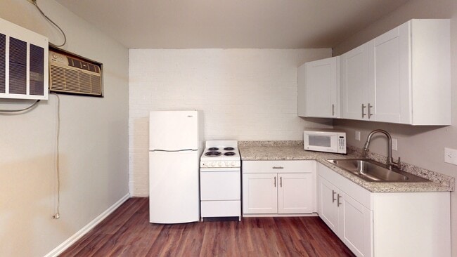 Photo - 80 West Lane