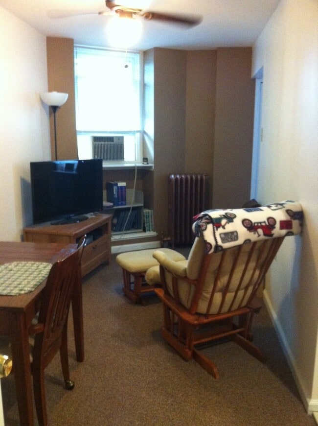 Photo - 266 Shelmire St Unit 6