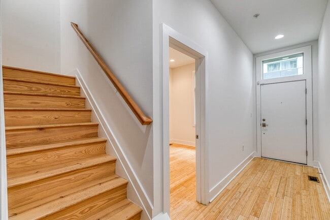 Photo - Northern Liberties Townhome with Garage