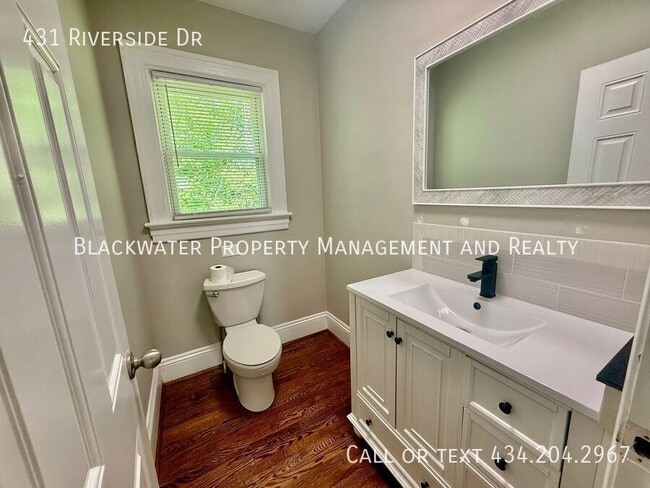 Photo - 431 Riverside Dr