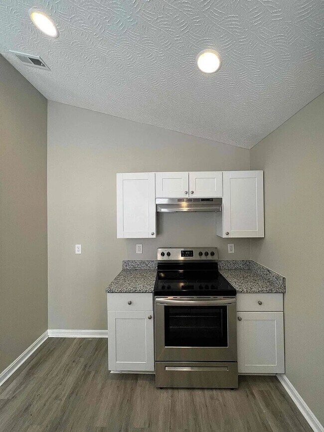 Photo - 2117 W Burnett Ave