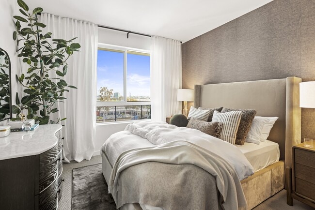 Photo - Alexan Camellia