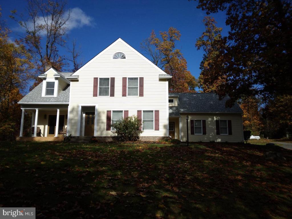 Photo - 241 Oak Hill Dr