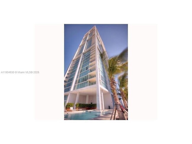 Building Photo - 1040 Biscayne Blvd Unit 1707