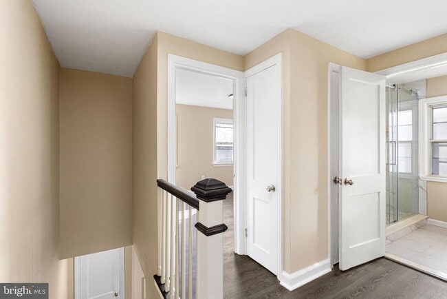 Photo - 112 Juliana Terrace