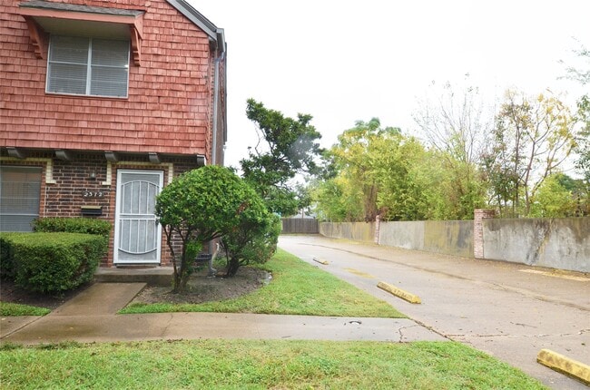 Photo - 2372 Triway Ln Unidad 162