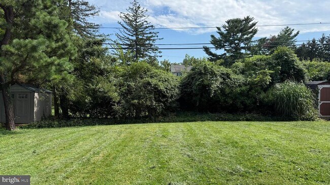 Photo - 31 Belmore Rd House