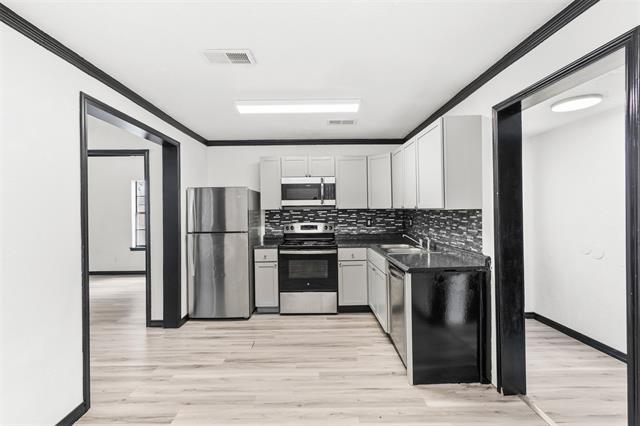 Photo - 2802 Spring Valley Dr
