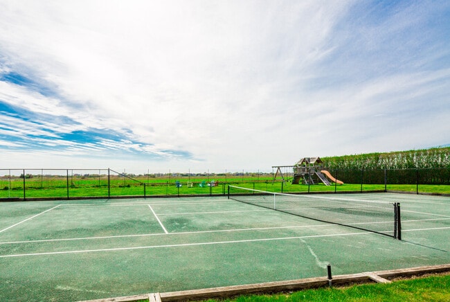 Photo - 187 Erica's Ln