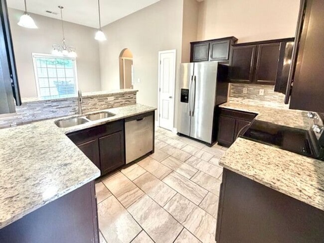 Photo - Now Leasing a 4-Bedroom 3 Bath Home In Olive Branch at Stateline