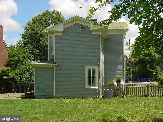 Photo - 215 Blue Ridge Ave