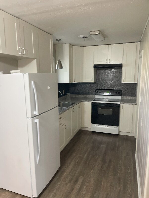 Photo - 603 N 13th St Apartment