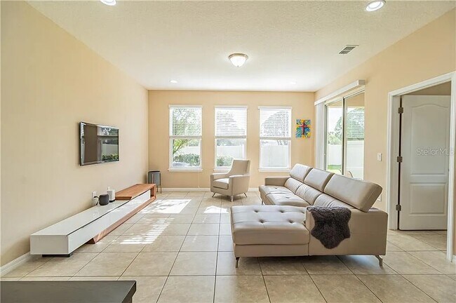 Photo - 1624 Mohegan Blvd