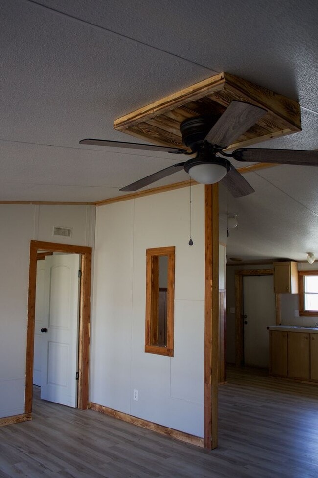 Photo - For Rent – 3 Bedroom, 2 Bathroom Home in Cassville, MO