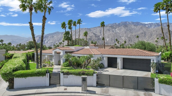 Photo - 1045 E Deepak Rd House
