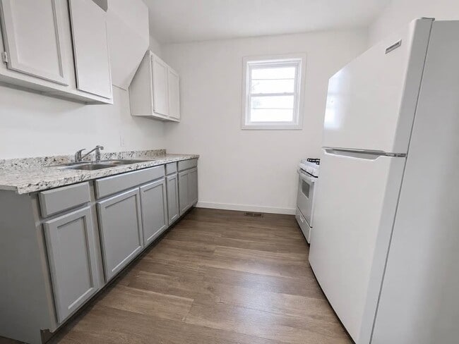 Photo - 100 Davis St Unit 1