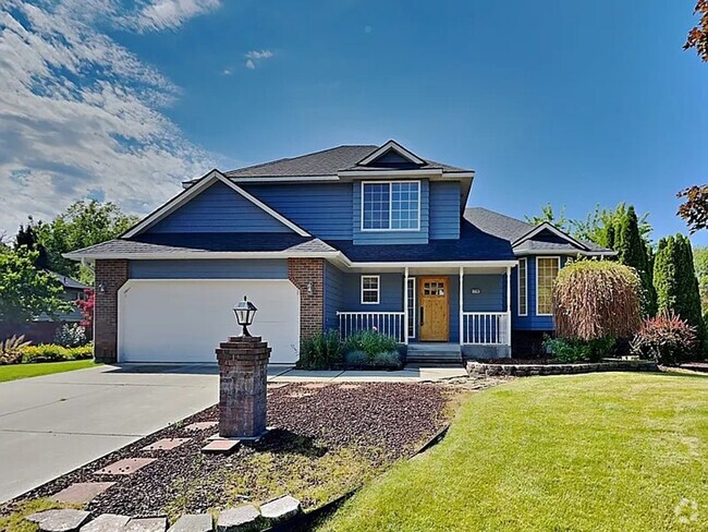 Building Photo - Stunning 4-Bed, 3-Bath Home in Spokane Val...