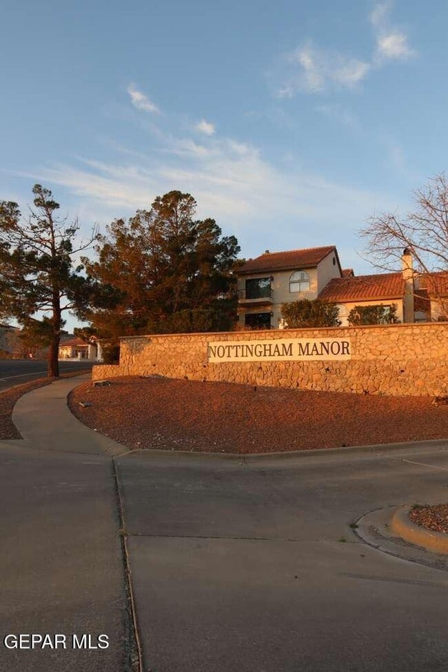 Photo - 4614 N Stanton St