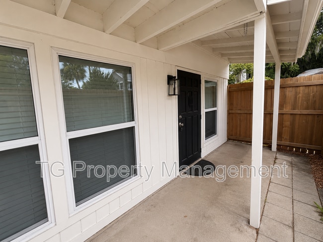 Photo - 111 Cedar St