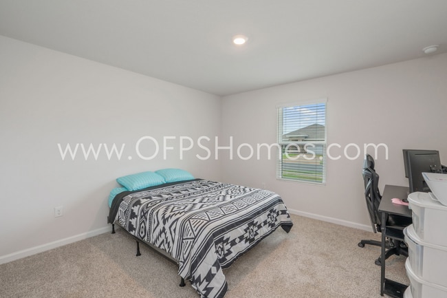 Photo - AVAILABLE AUG 1 - 3BED/2BATH W/ELEC INCLUDED