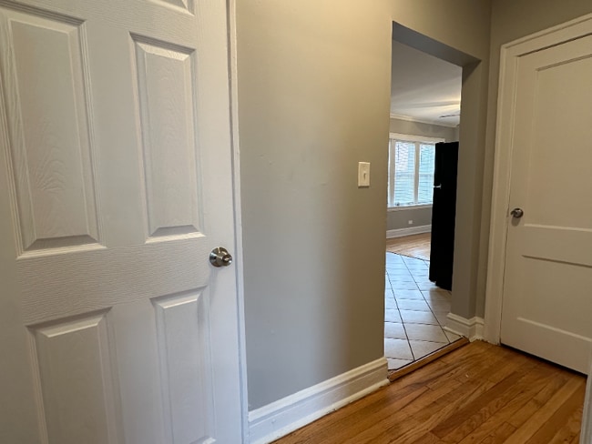 Photo - 5601-5607 W Wabansia Ave Unit 5605-3