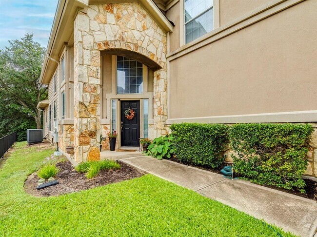 Photo - 7901 Southwest Pkwy Condo Unit 6