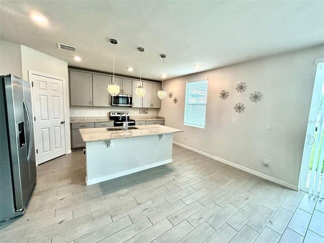 Photo - 144 Towns Cir