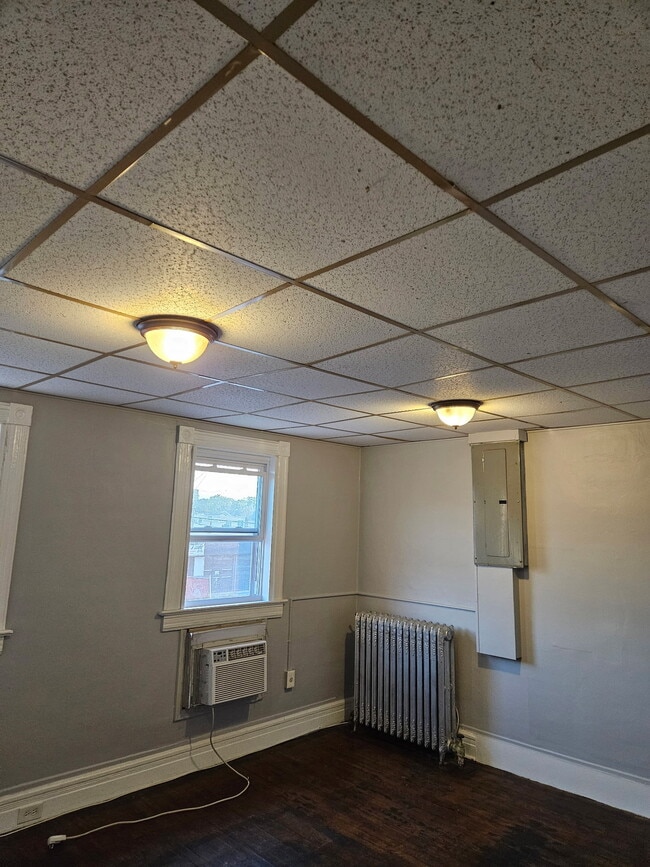 Photo - 823 Main St Unit 2F