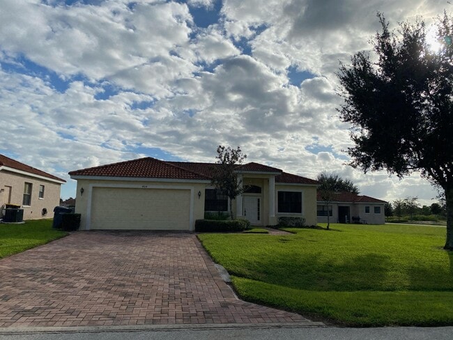 Photo - 404 Cinnamon Dr Casa