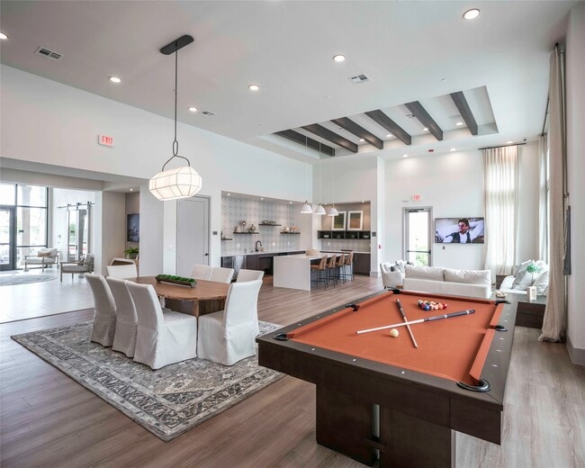 Photo - 13958 Cottingham Rd Unit 9306