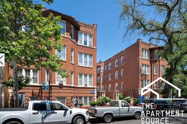 Photo - 556 W Aldine Ave Unit E2