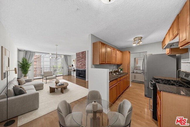 421 La Fayette Park Pl Unit 515