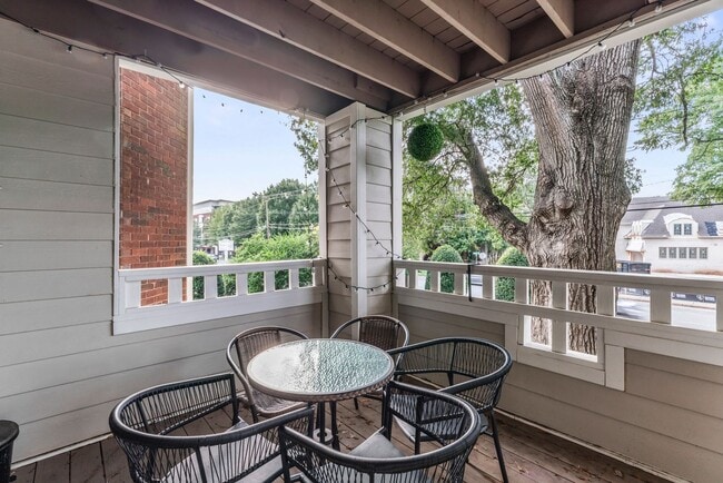 Photo - 2719 Selwyn Ave Unit 8