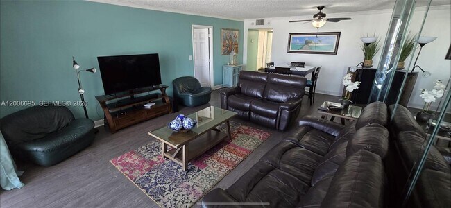 Photo - 3800 S Ocean Dr Unidad 322