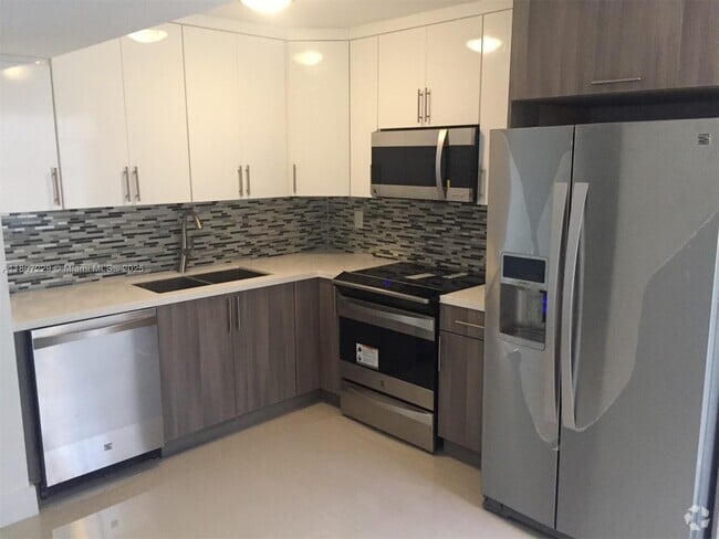 Building Photo - 4746 NW 97th Ct Rental