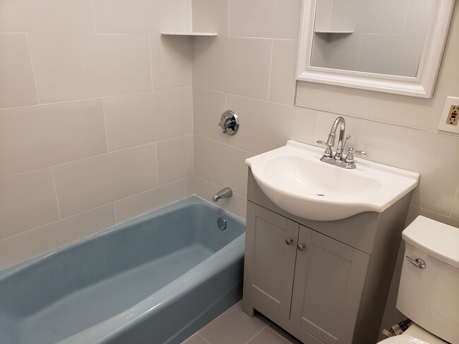 Photo - 194 Kelton St Apartments Unit 2