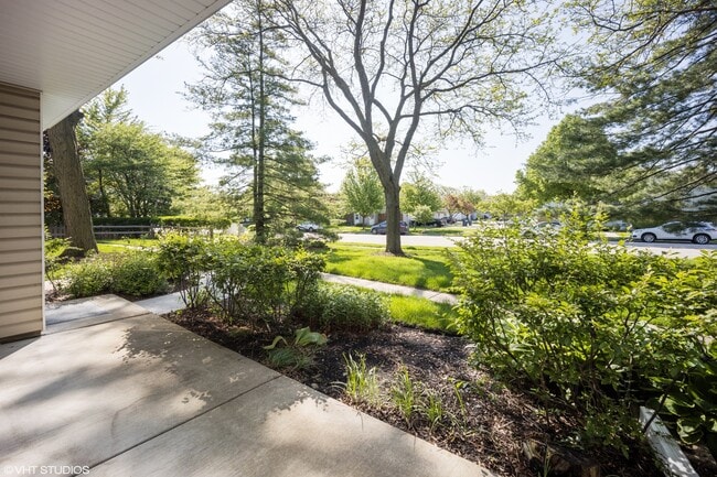 Photo - 411 Stevenson Pl