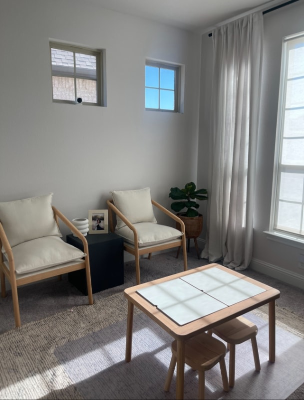 Photo - 531 Taylor Dr