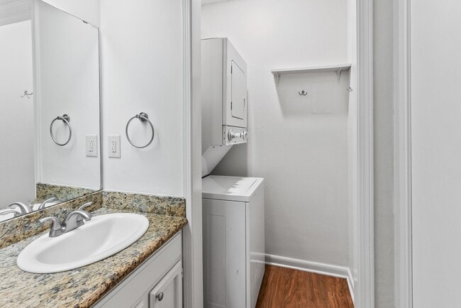 Photo - 1 Bedroom Condo Near Local Hospitals