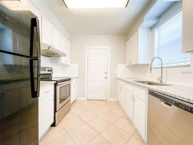 Photo - 800 W Frances Ave