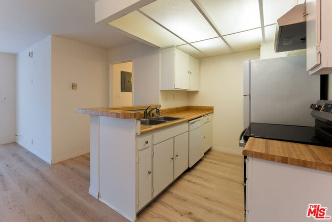 8163 Redlands St Unit 45