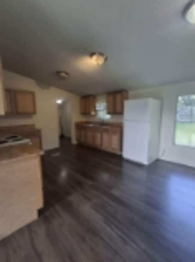 Photo - Peaceful suburban lifestyle yet easy commu...